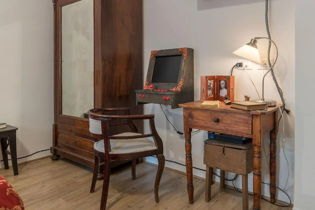 Ferienwohnung San Paolo Steampunk Flat Rom