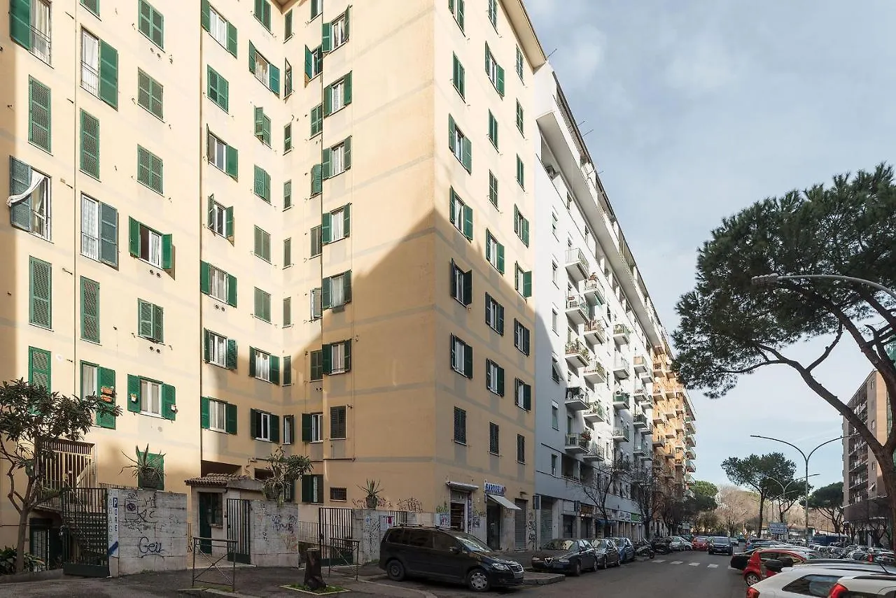 Appartamento San Paolo Steampunk Flat Roma Italia